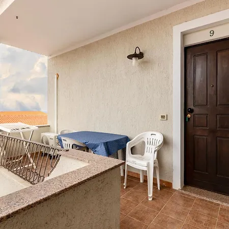 With 2 Shared Pools Near Sea *